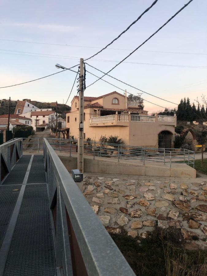 Casa Rural El Huerto Del Trucho Oliete Екстериор снимка
