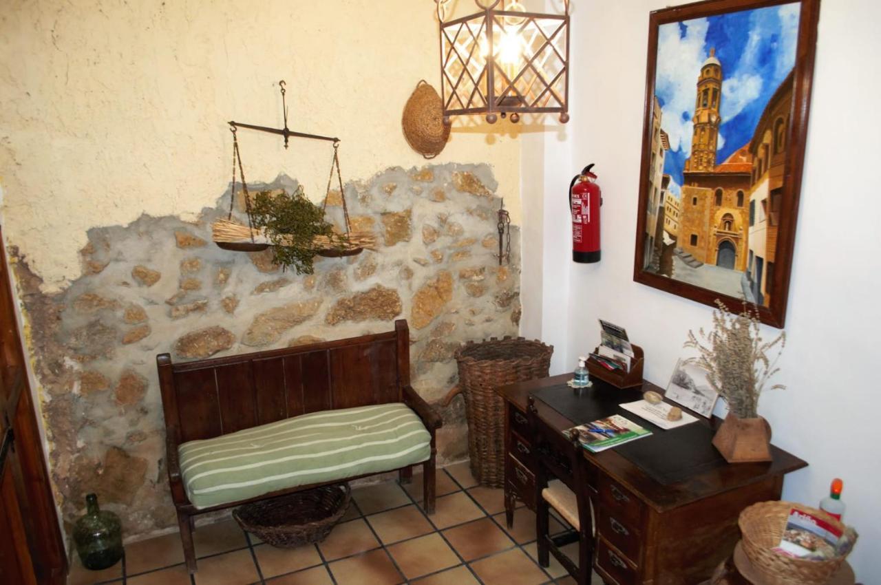 Casa Rural El Huerto Del Trucho Oliete Екстериор снимка