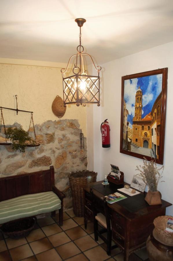 Casa Rural El Huerto Del Trucho Oliete Екстериор снимка
